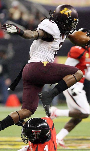 Vikings sign former Gophers defensive back Stoudermire as receiver